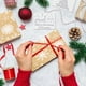 thumbnail image 4 of Papel kraft navideño grande de 100 x 44 cm | Estampados navideños blancos: renos, copos de nieve y árboles | Papel kraft resistente y resistente al desgarro de 80 g | Proyectos de decoración para, 4 of 6