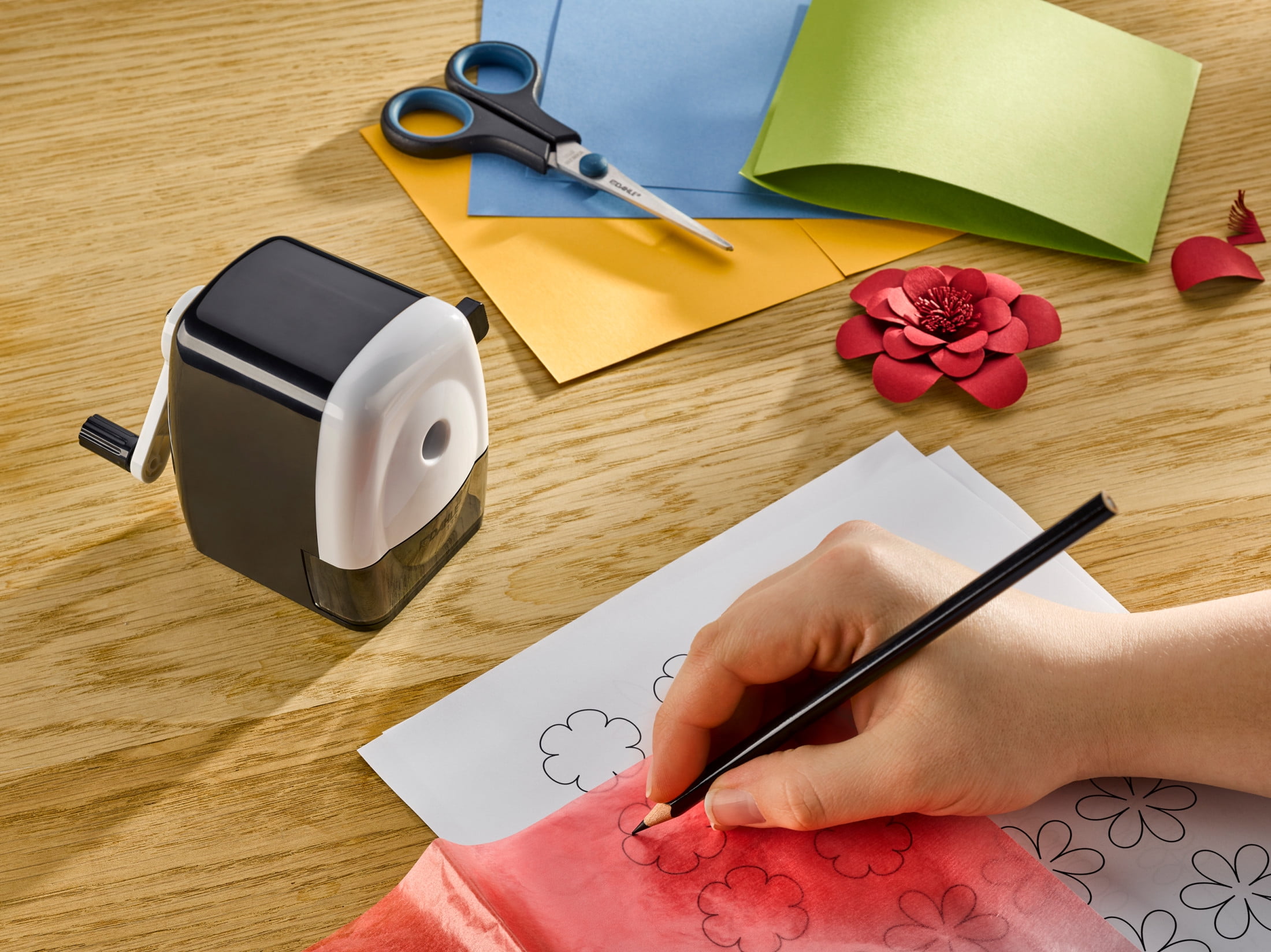 Dahle 133 Pencil Sharpener w/Point Adjuster, For Graphite & Colored Pencils