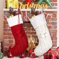 thumbnail image 5 of Medias navideñas Calcetines tejidos con hilo rojo y blanco Bolsa de regalo de dulces con pompones (rojo y blanco) (2 unidades), 5 of 5