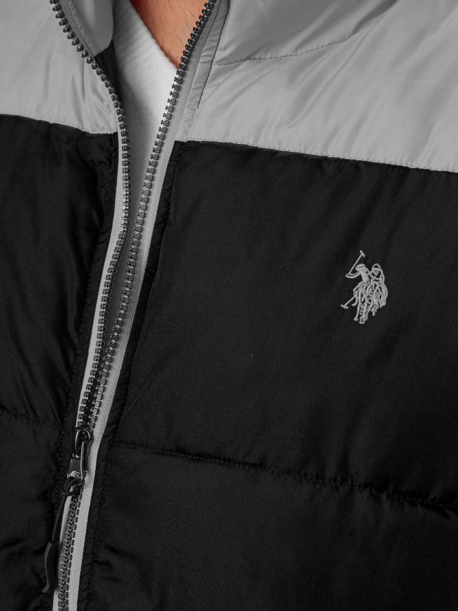 U.S. Polo Assn. Puffer Vest - image 4 of 6