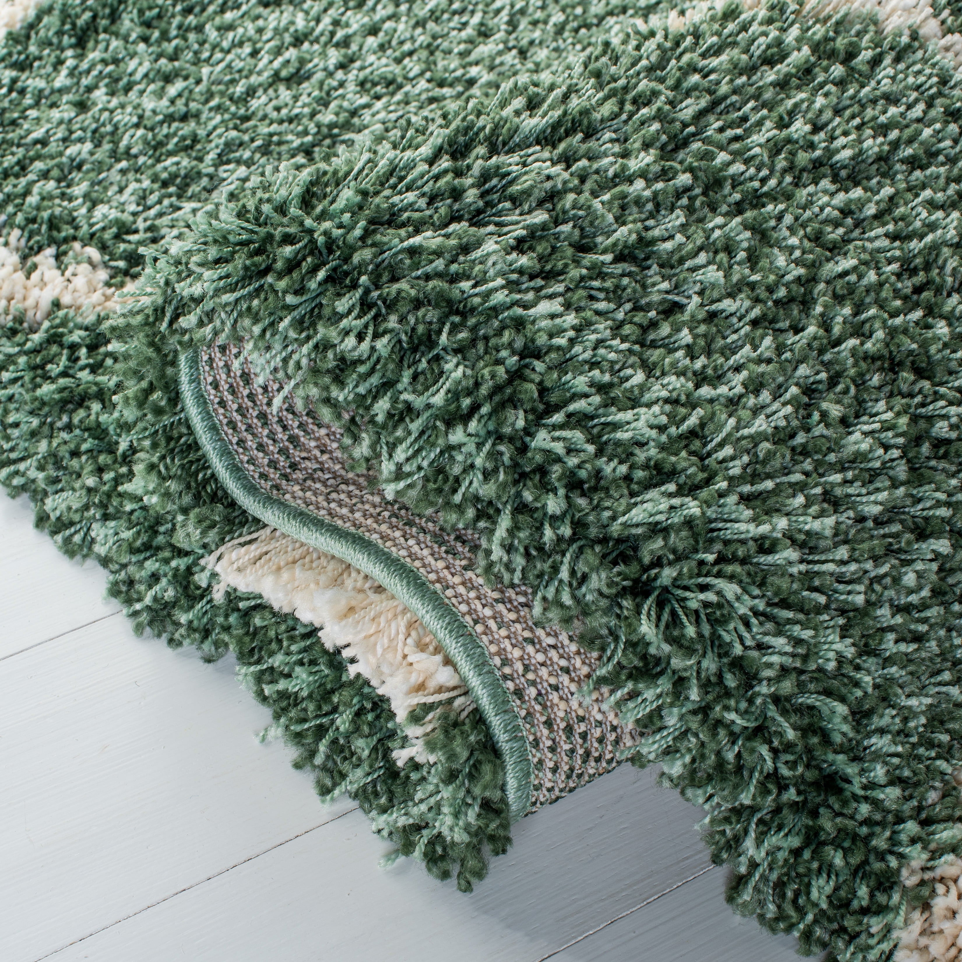 Safavieh Hudson Arline Geometric Shag Area Rug, Light Green/Ivory, 4' x 4' Square