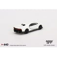 thumbnail image 4 of Bugatti Chiron Super Sport Blanc Modèle Réduit 1/64 par True Scale Miniatures MGT00440, 4 of 5