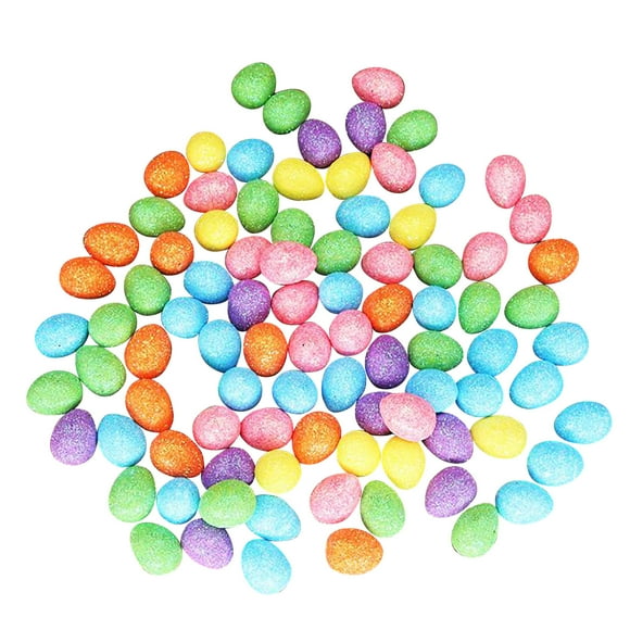 Huevos de plástico para decorar en Pascua, hechos a mano por los niños, educación sobre la pintura de huevos de Pascua.