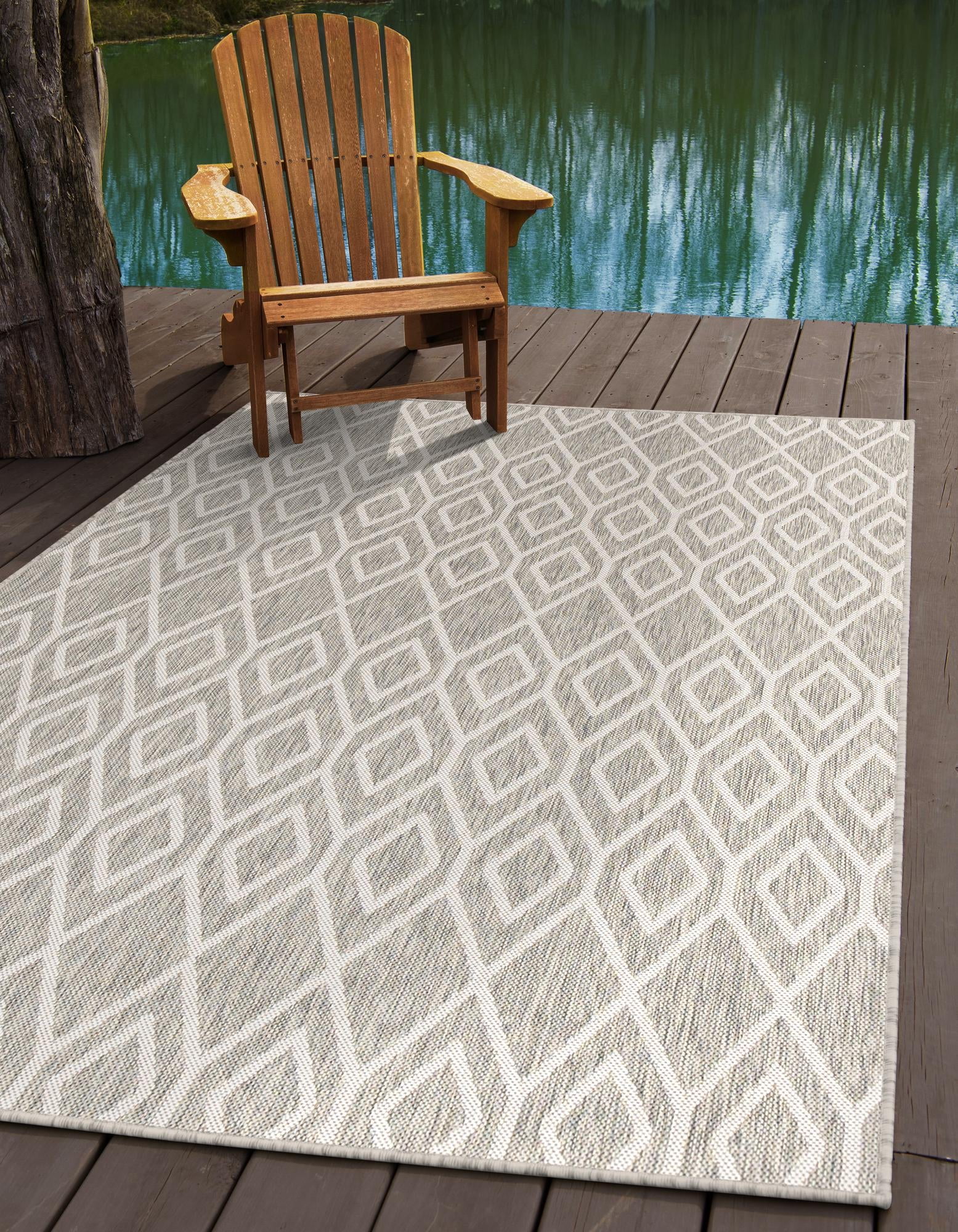 Rugs.com Jill Zarin Outdoor Collection Rug – 7' x 10' Gray Cream ...