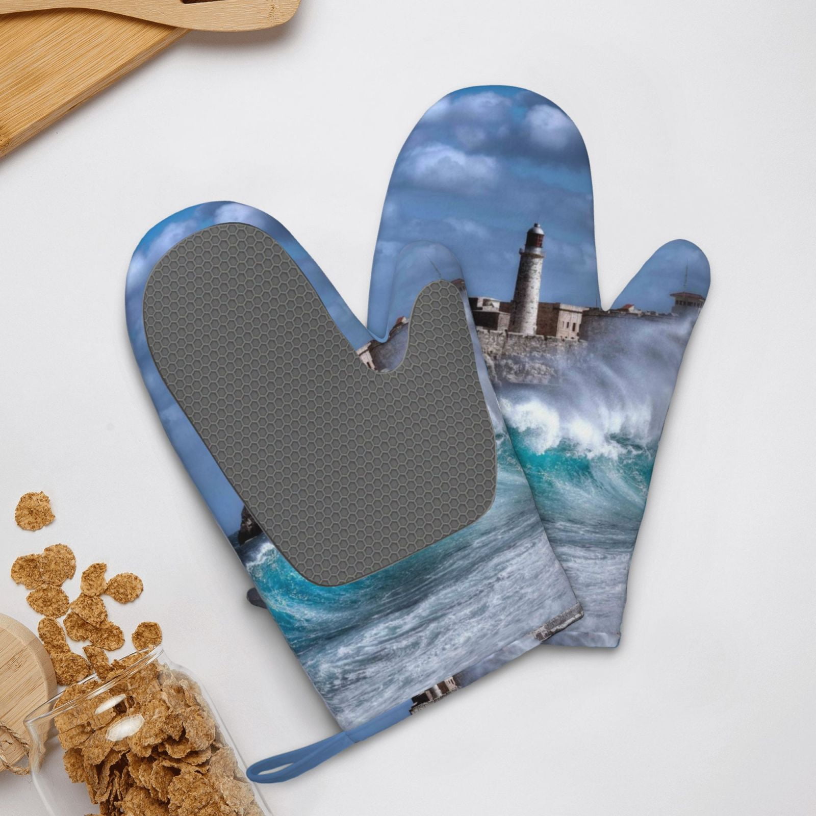 Hirioo Lighthouse in Havana for Silicone Oven Mitts for BBQ, Baking, Cooking, Set of 2, Heat Resistant 260℃, Non-Slip Kitchen Essentials