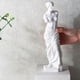 thumbnail image 4 of Escultura de diosa de la mitología griega de resina, estatua moderna y sencilla hecha a mano, abstracta blanco, 4 of 9