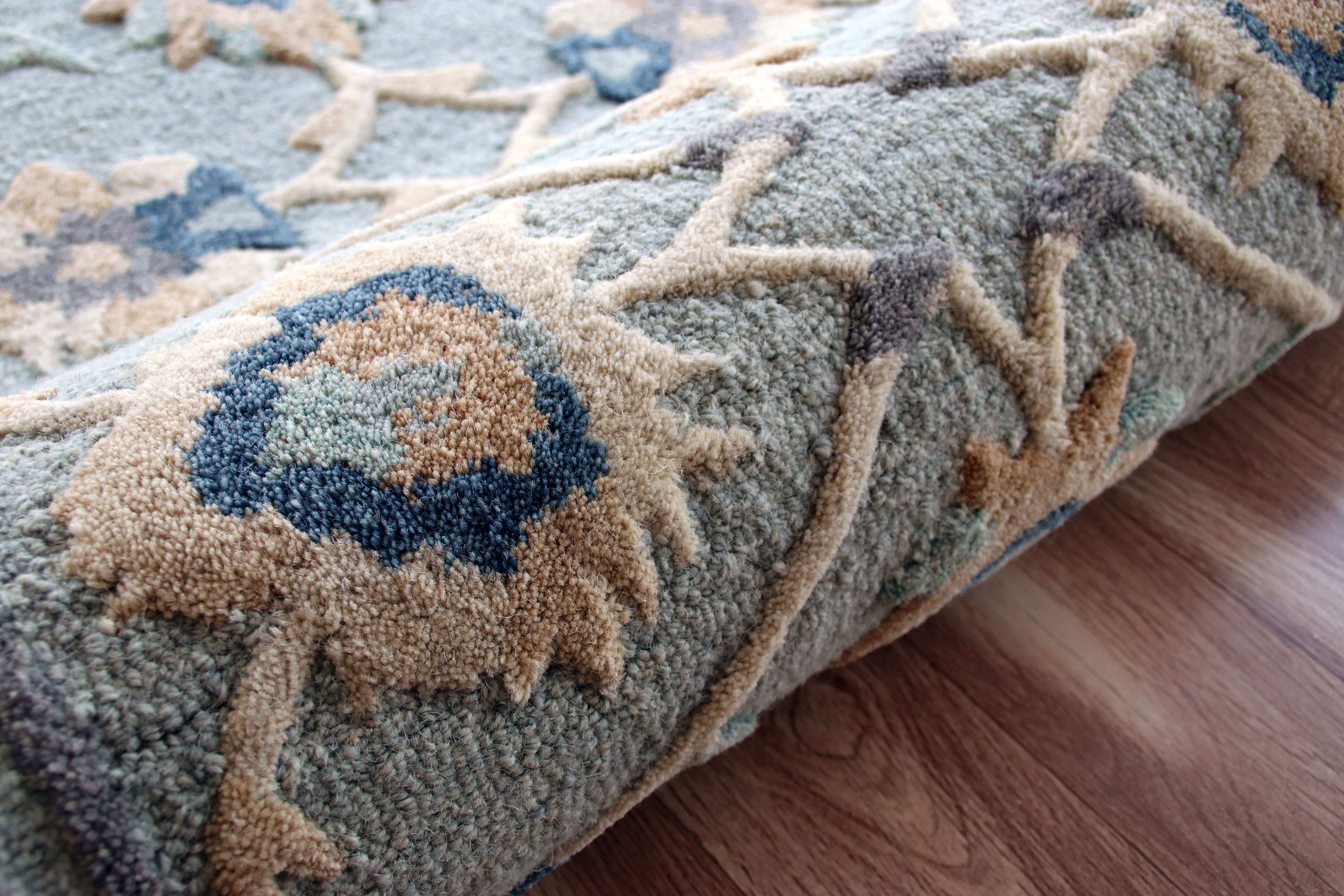 LR Home Daisey 2'3" x 3'10" Blue/Gray Trellis Wool Hearth Indoor Area Rug