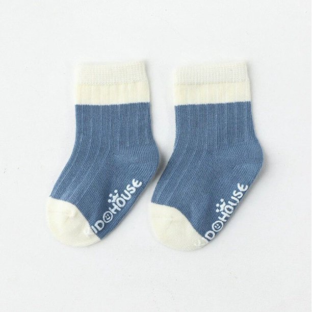 Calcetines de algodón para bebé, medias sueltas con pegamento, antideslizantes, para recién nacidos, Otoño e Invierno