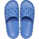 thumbnail image 2 of Sandalia Crocs Classic Geometric Slide V2 Azul Elemental, 2 of 6