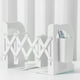 thumbnail image 1 of Organizador de escritorio ajustable para sujetalibros | Portalibros y estantería de plástico plegable, diseño expandible, almohadillas de silicona, almacenamiento resistente y que ahorra espacio, 1 of 6