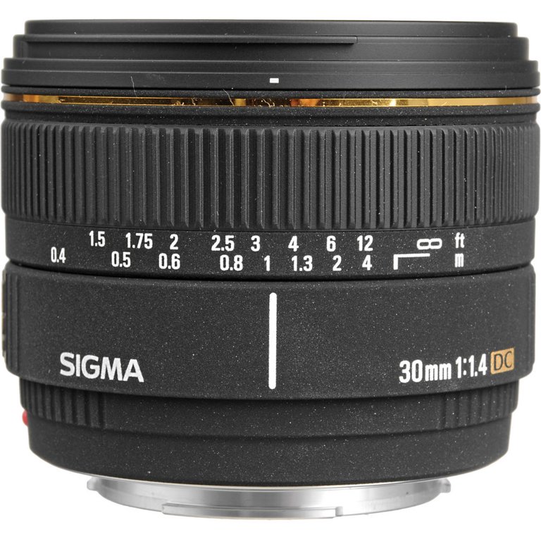 Sigma Normal 30mm f/1.4 EX DC Autofocus Lens for Sony Alpha