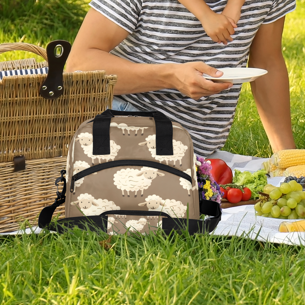 Herdesigns Sheep Insulated Lunch Bag for Women Men Adults Large Reusable Lunch Box Cute Cartoon Leakproof Cooler Tote Bags with Adjustable Shoulder Strap