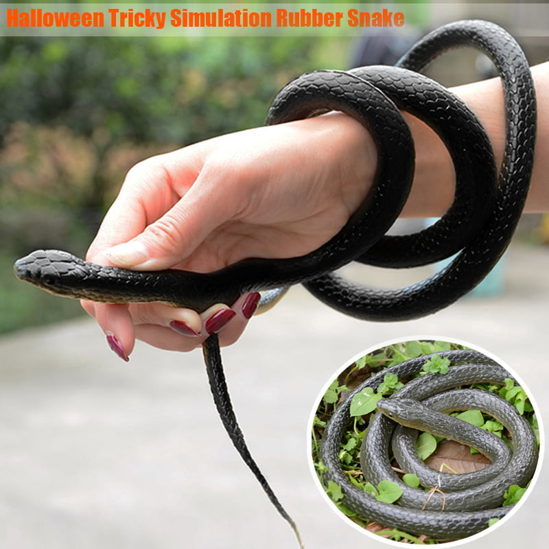 2Pcs Halloween Rubber Fake Snake Full Joke Friends Prank Snake Toy Garden Props 