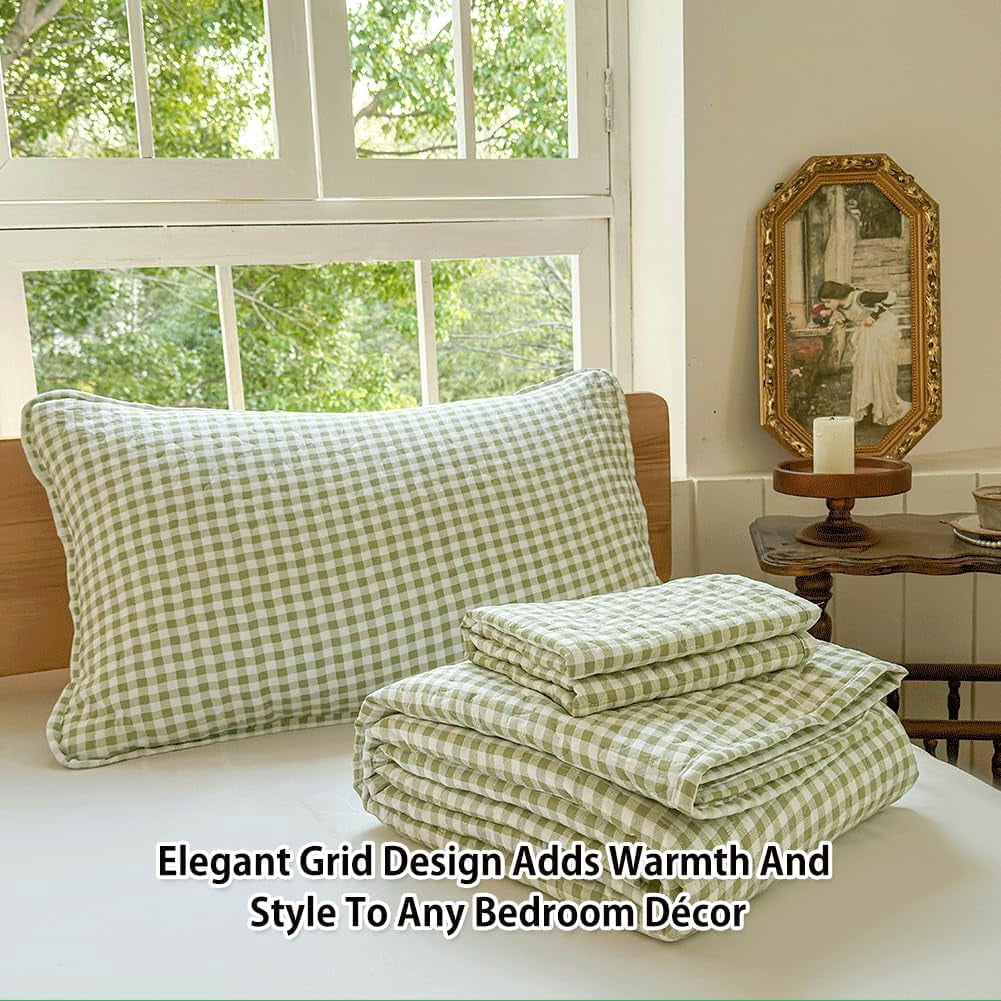 Sage Green Gingham King Quilt Set, Soft Pre-Washed Microfiber Green Plaid King Bedspread, Lightweight Checked Summer Quilt, Grid Bedding Coverlets for All Seasons (Includes 1 Quilt, 2 Pillow Shams)