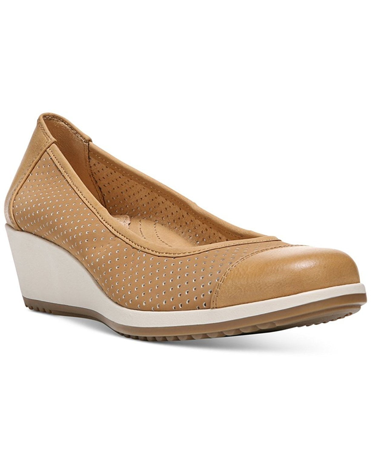 naturalizer gold wedge