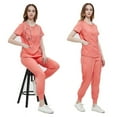 thumbnail image 3 of LYMAYTER Uniforme Médical pour Femmes, Col Rond Couleur Unie Décontracté avec Poches pour Ensemble d'Uniforme Médical S-2TG, 3 of 5