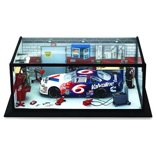 Great Garages 1:24 scale model display kit – BrickSeek