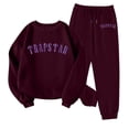 thumbnail image 1 of Trapstar Chandails à Col Rond pour Femmes Ensembles Manches Longues Graphiques Chandails pour Femmes Amples Trapstar Style de Rue Hip-hop Chandails à Enfiler+pantalons de Survêtement Ensemble pour Femmes de 2 Vêtements Classiques pour Femmes (Vin, TG), 1 of 3