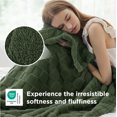 thumbnail image 4 of Manta Bedsure GentleSoft de Franela y Forro Polar para Cama Queen en Bronce, 4 of 8