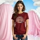 thumbnail image 3 of Playera Blusa De Mamá Estilo Arcoiris – Amor, Arcoíris y Corazones en Cada Suspiro Color Shedron Talla Mediana Marca Emil SaEs, 3 of 4