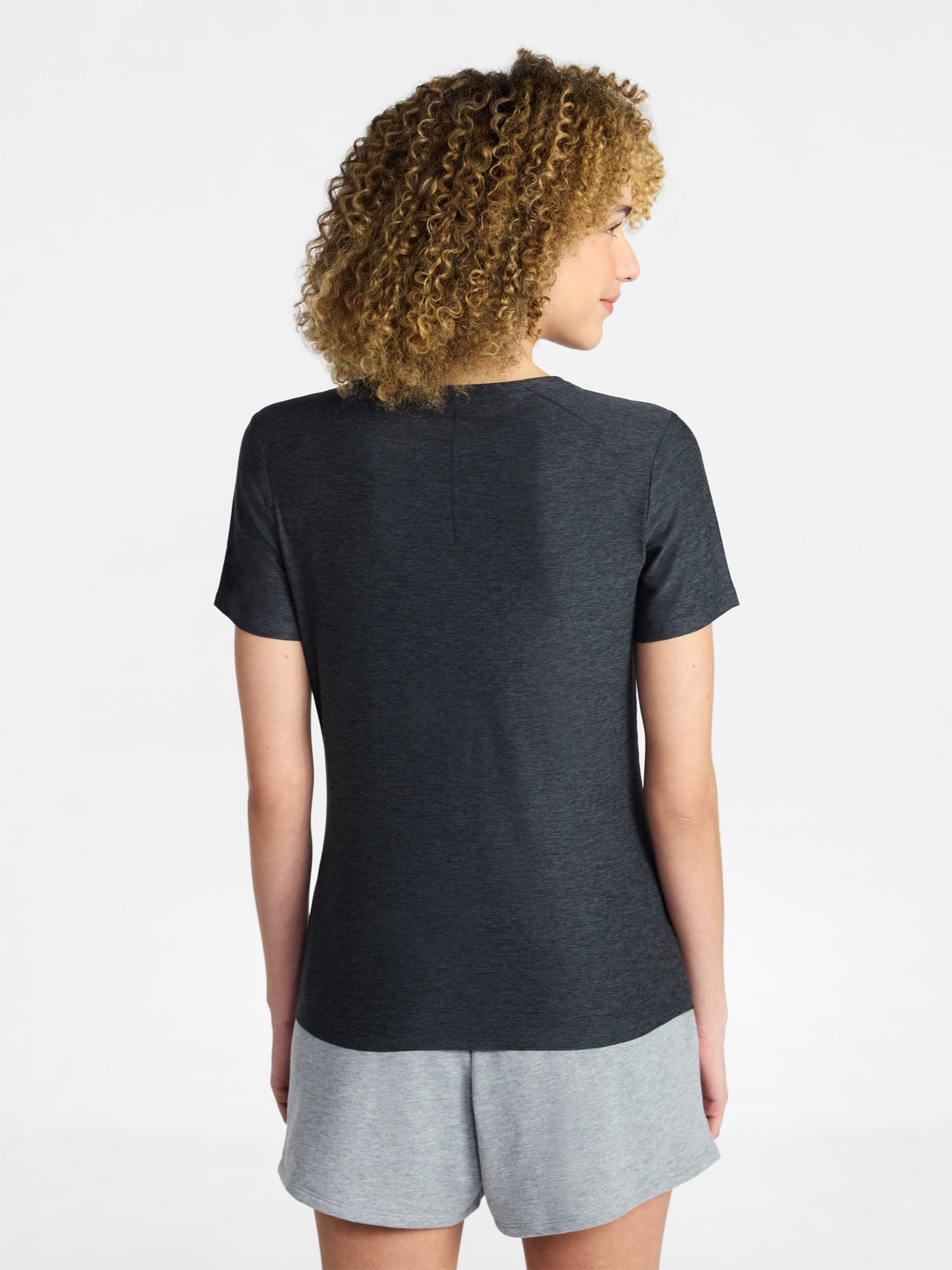 Athletic Works Women's and Women's Plus Performance ButterCore Tee, Sizes XS-4X