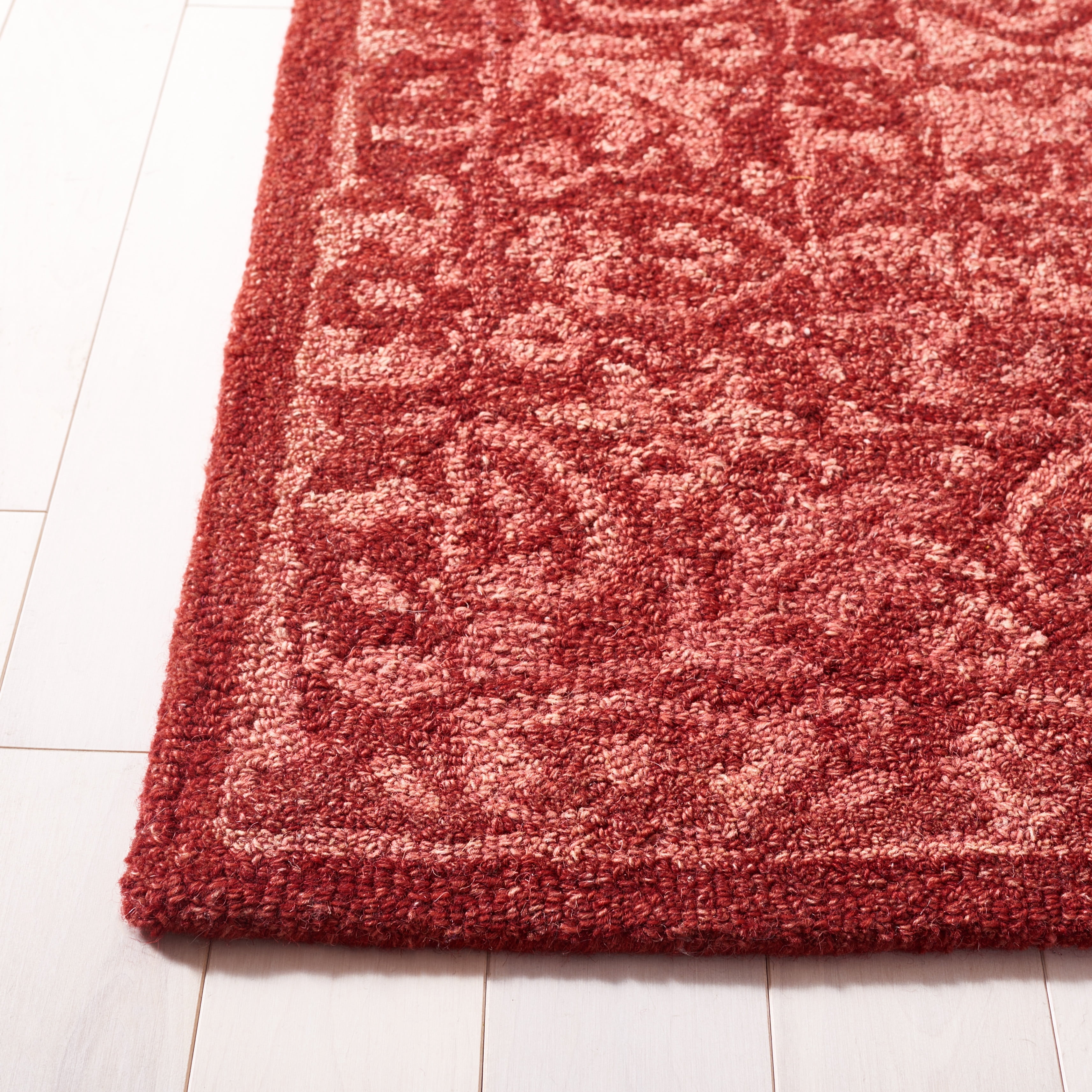 Safavieh Dip Dye Felicia Floral Area Rug, Red, 7' x 7' Square