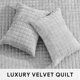 thumbnail image 4 of Juego de colcha RECYCO Luxury Velvet Full Queen con 2 fundas color gris escarchado, 4 of 7