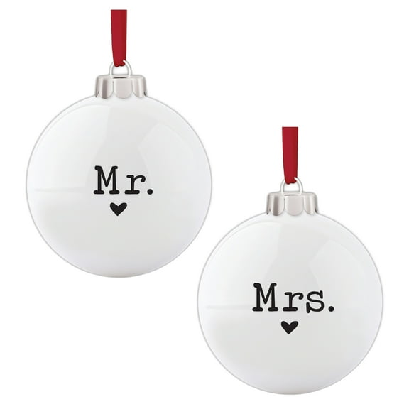 Elanze Designs Mr and Mrs White 3 inch Ceramic Christmas Ball Ornaments 2 Piece Boxed Set