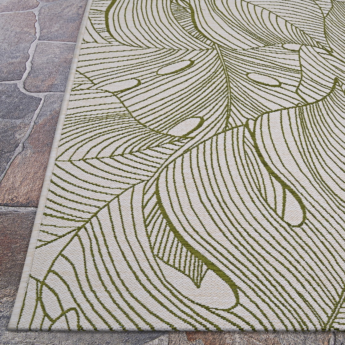 Couristan Castille Palma 5'3" x 7'6" Fern Indoor/Outdoor Rug