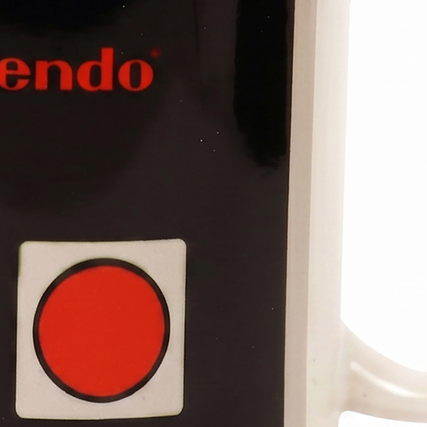 Nintendo NES Contoller 11oz Mug
