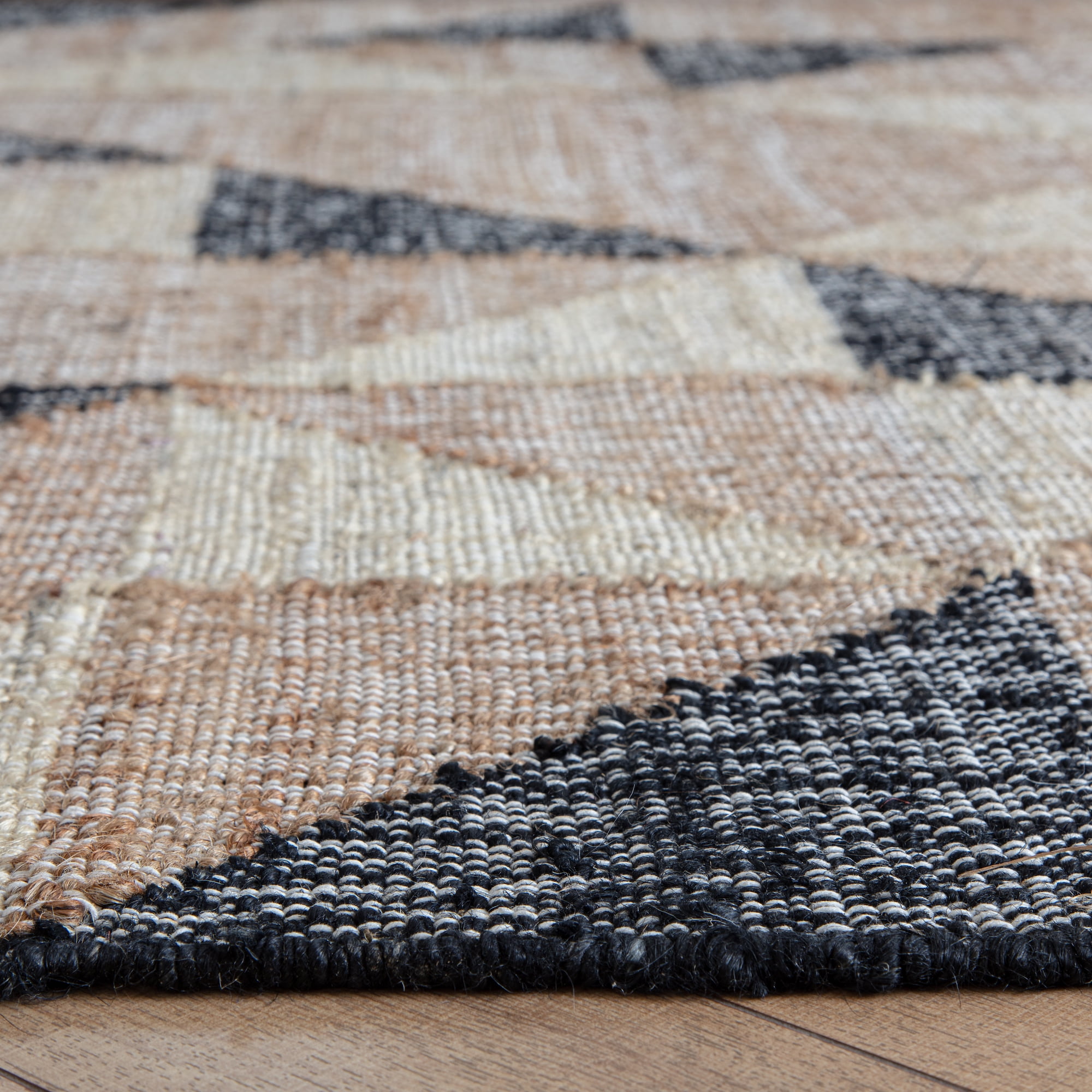 Anji Mountain Bohemian Hand-Made Area Rug, 60 in x 96 in