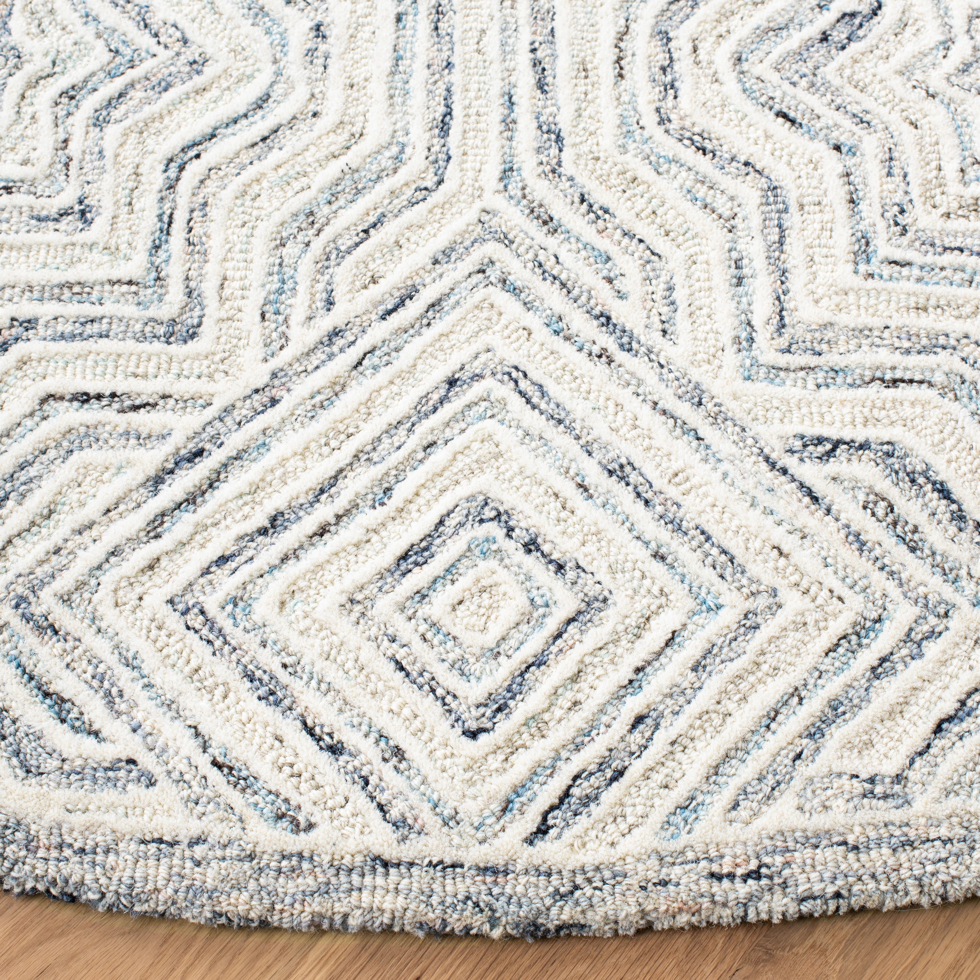 SAFAVIEH Capri Layla Geometric Wool Area Rug, Beige/Blue, 7' x 7' Round
