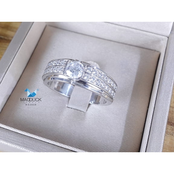 0.47 Cts Cubic Zirconia / Sterling Silver 925 Ring / Rhodium plated Nickel-Free / MadDuckJewels RG2009 / Thailand Jewelry