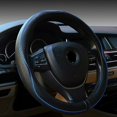 thumbnail image 1 of Schwarz und Blau Universal-Leder-Auto-Lenkradbezug, 15 Zoll, 38 cm, Lenkradbezug, rutschfest, atmungsaktiv, Auto-Zubehör für LKW, SUV, 1 of 5
