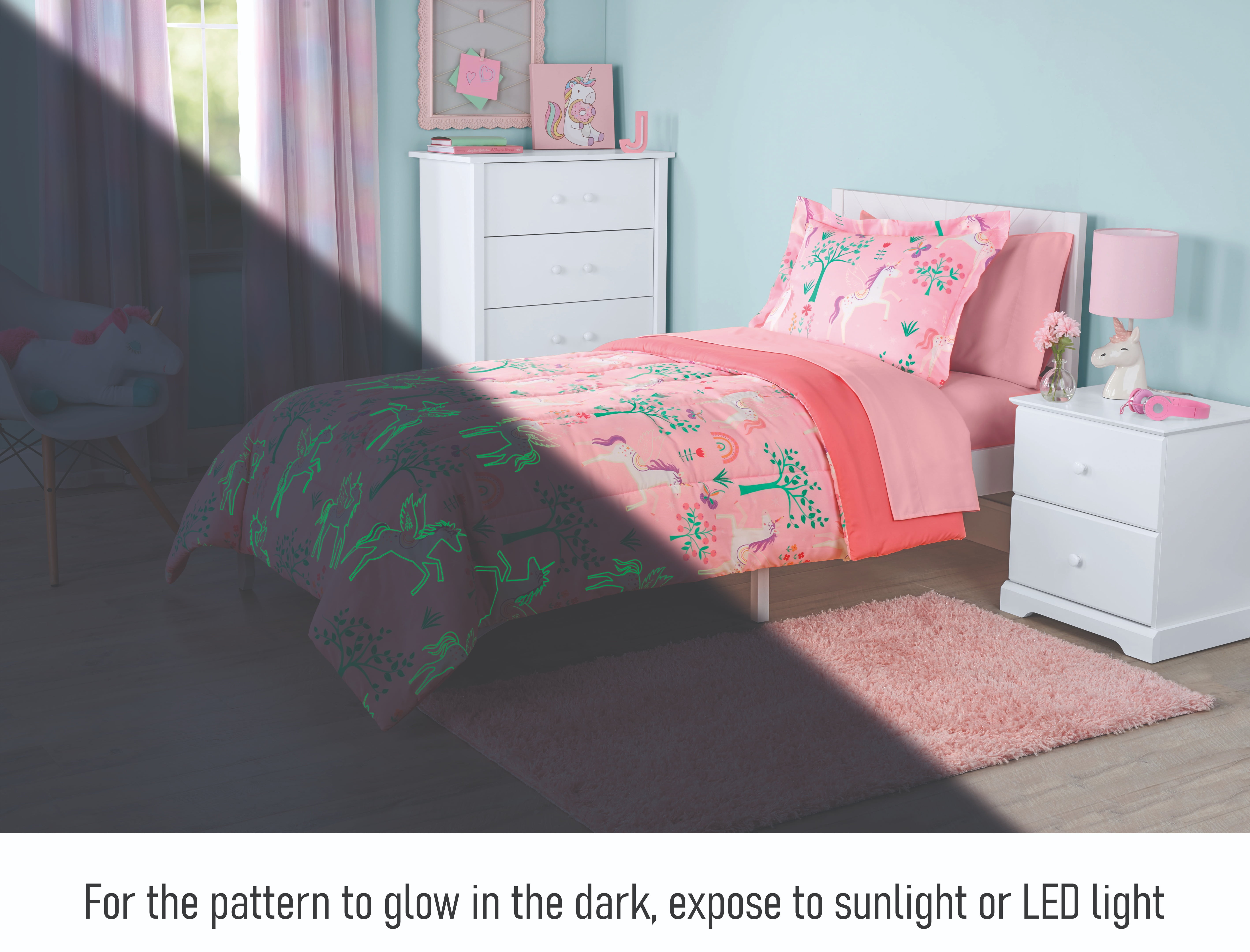 Your Zone Glow in the Dark Pink Unicorn 5-Piece Twin Bedding Set with Fabric Storage Bag