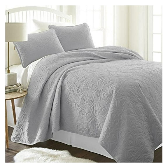 3 Piece Gray Quilt King Size Bed Set - A Lightweight Bedspread & Machine Washable Quilts - Includes Quilted Coverlet and Two Pillow Shams - Perfect Bedding Quilts
