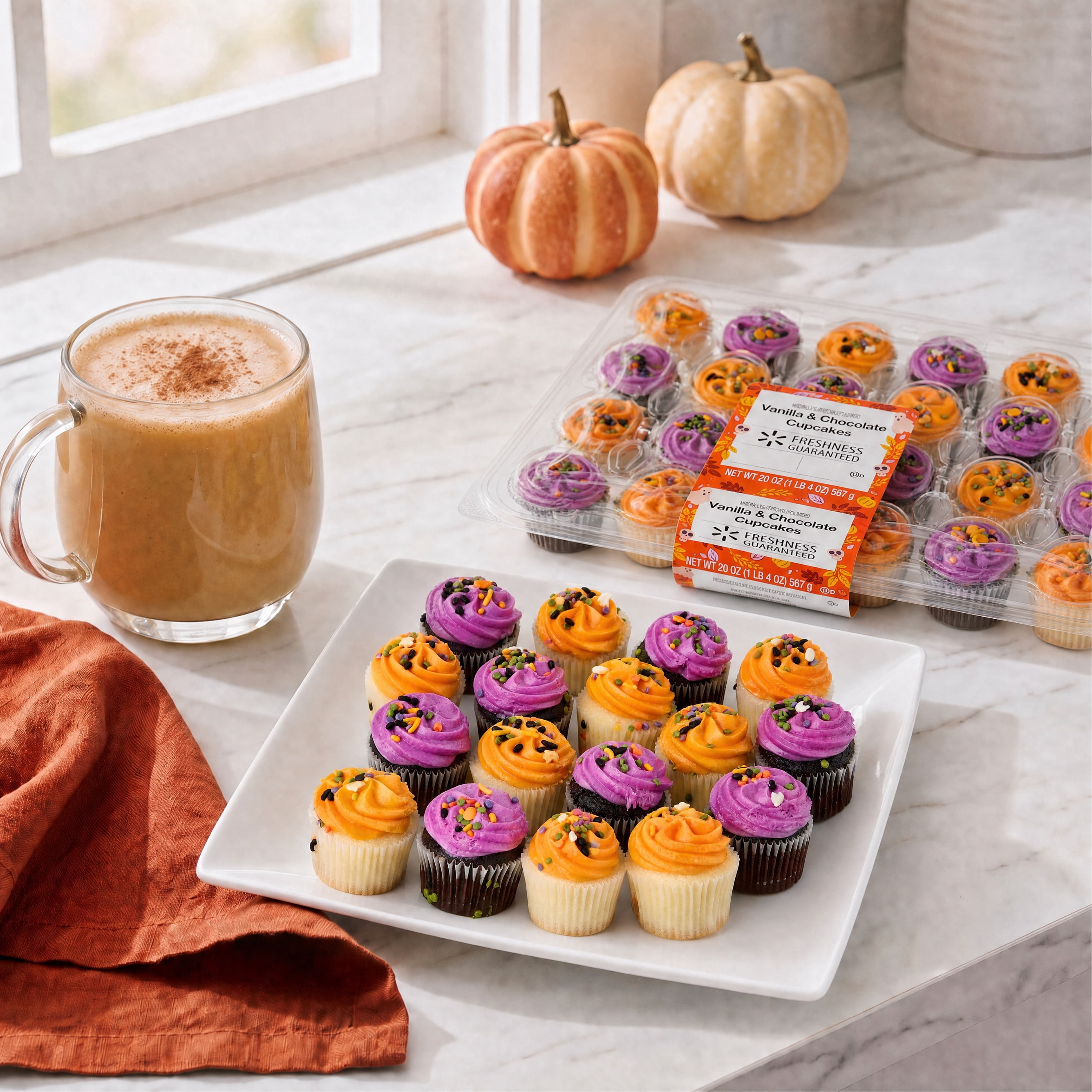 Freshness Guaranteed Halloween Vanilla and Chocolate Cupcakes, 20 oz, 24 Count