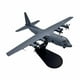 thumbnail image 2 of Modelo de avión de de aleación 1/200-130U, fundido a presión, regalo para adultos, colección de recuerdos, modelo de avión para bar y oficina., 2 of 10