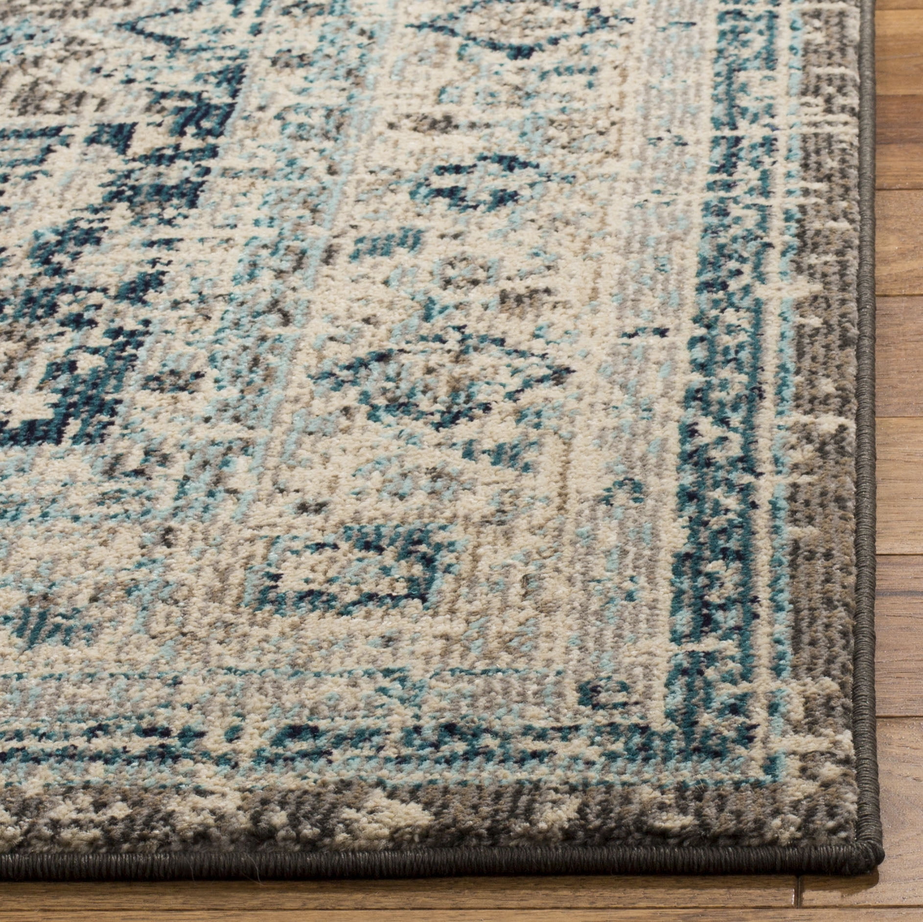 SAFAVIEH Phoenix Phylliss Border Area Rug, Grey/Blue, 4' x 6'