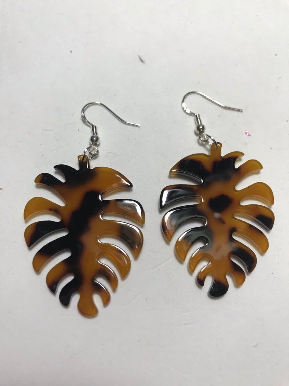 Tortoise Shell leaf earrings