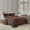 thumbnail image 3 of Beatrice Home Fashions Medallón Chenille Colcha Estándar Sham Chocolate, 3 of 3