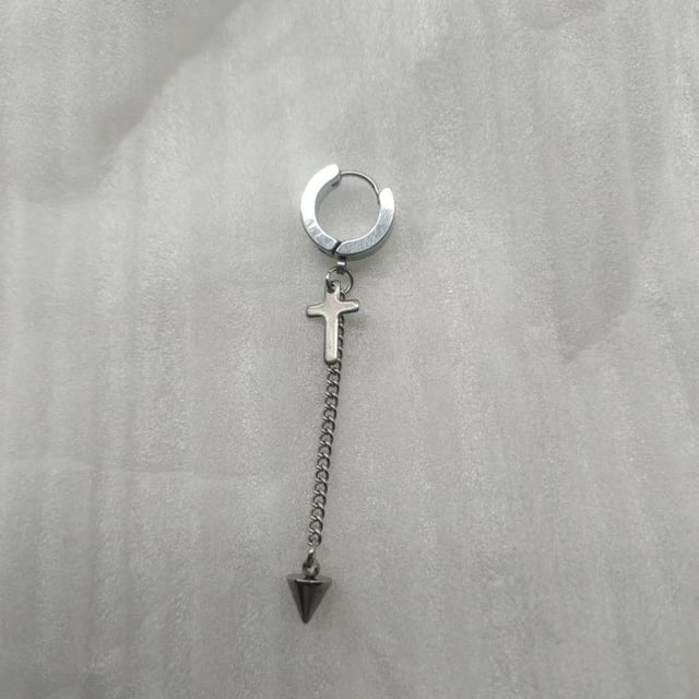 Pendientes de acero de titanio para hombre, con clip para la oreja, sin agujeros, sin perforaciones, para mujer, modernos, estilo hip hop, con borlas y cadena larga