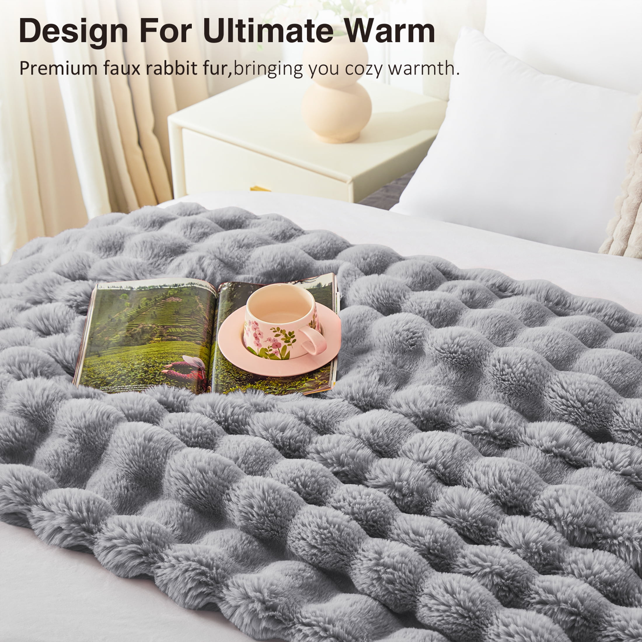 Love's cabin Faux Rabbit Fur Fleece Throw Blanket for Couch, Soft Plush Fuzzy Double-Sided Bubble Fluffy Blanket, 50" x 60", Light Grey