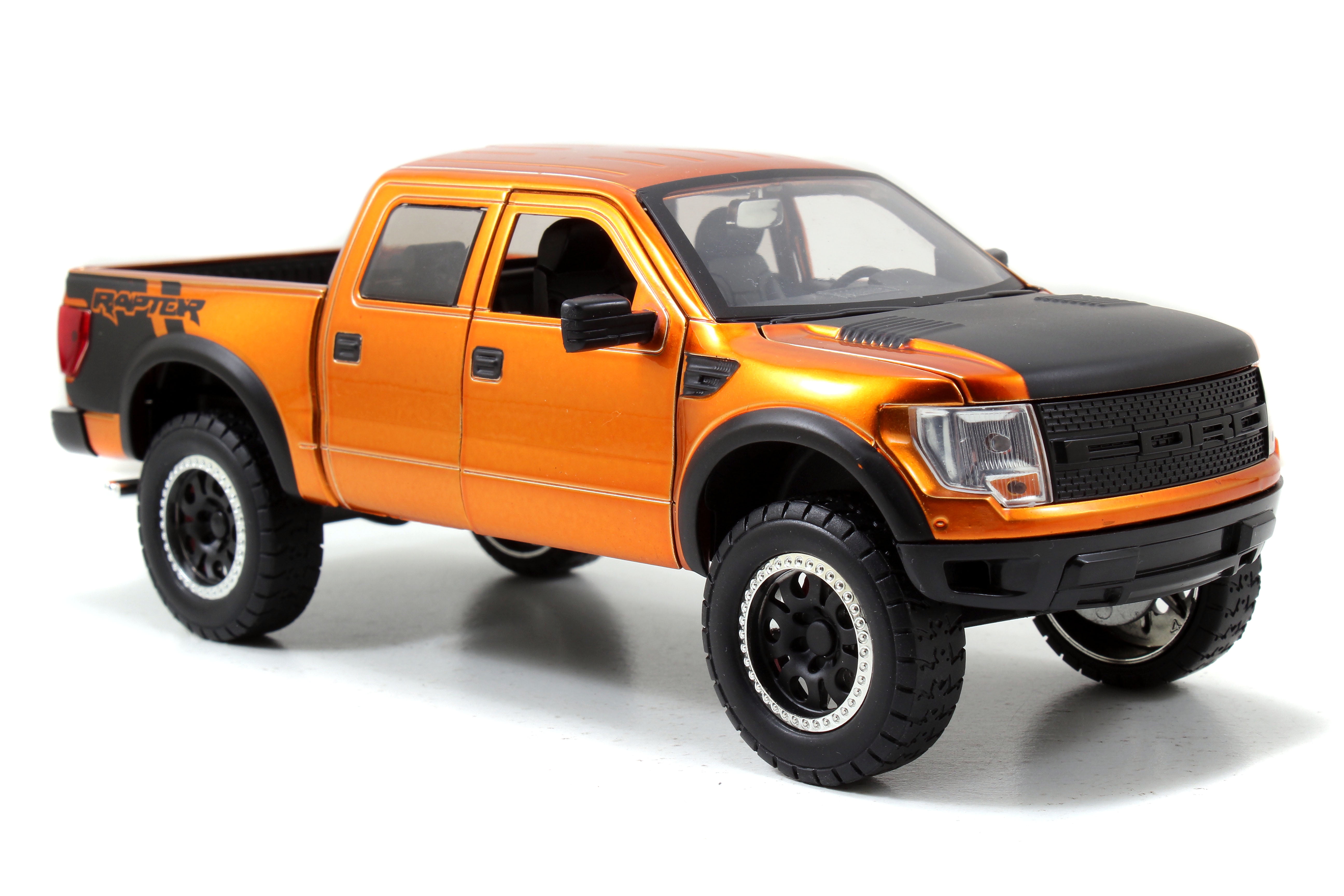 Just Trucks 1:24 2011 Ford F-150 SVT Raptor Die-cast Car
