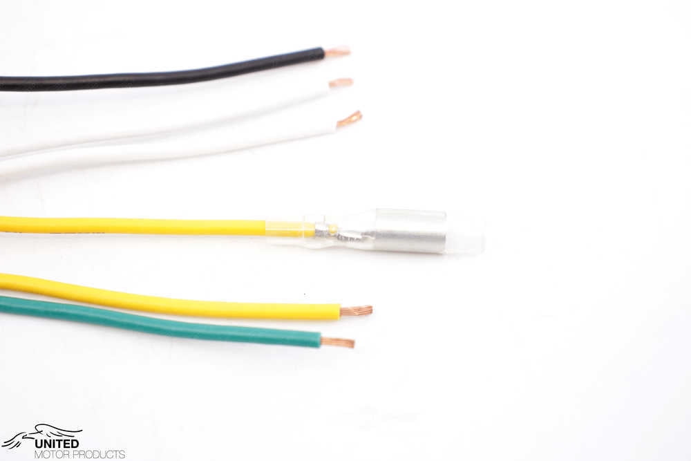 United Automotive Engine Products CON-193 Voltage Regulator Connector