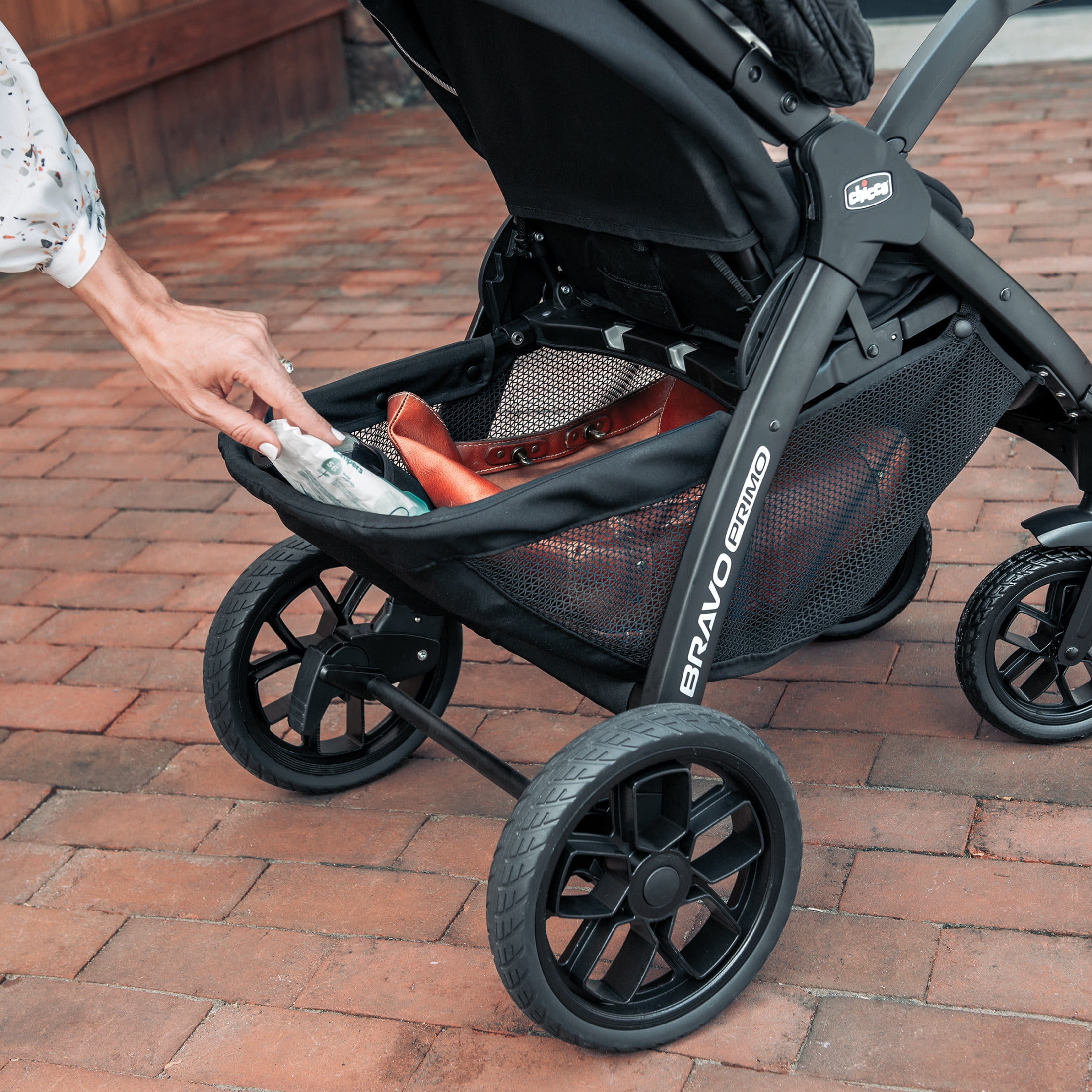 Chicco Bravo Primo Trio Travel System Newborn Car Seat Stroller Combo Set Springhill Black Walmart