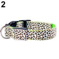 thumbnail image 2 of Flmtop Collier pour Animaux de Compagnie Collier de Sécurité Lumière de Nuit Motif Léopard LED Sangle de Cou Vert, 2 of 8