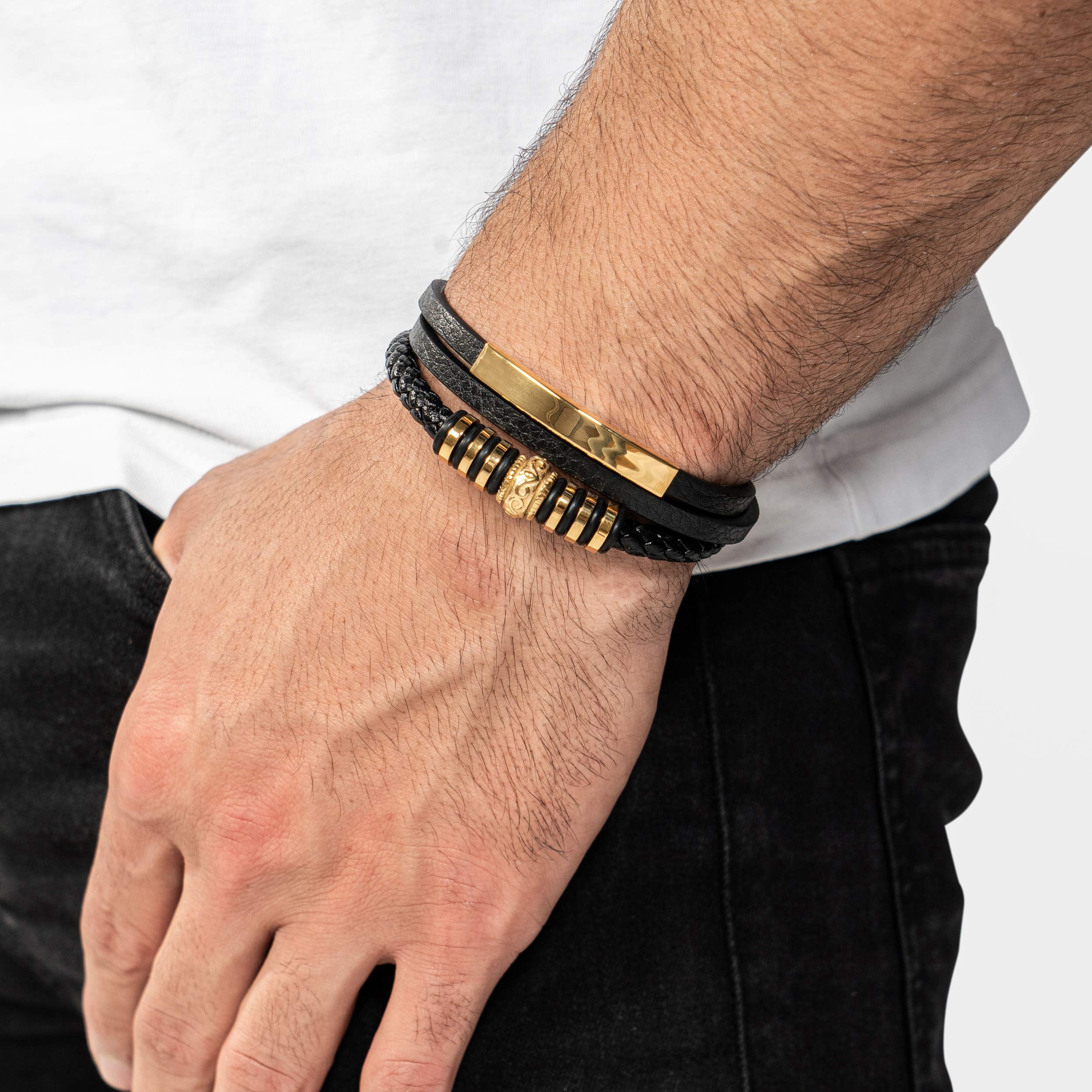 SERASAR Leather Bracelet for Man "Shine" with stainless steel magnetic closure, Gold 17cm, including gift box