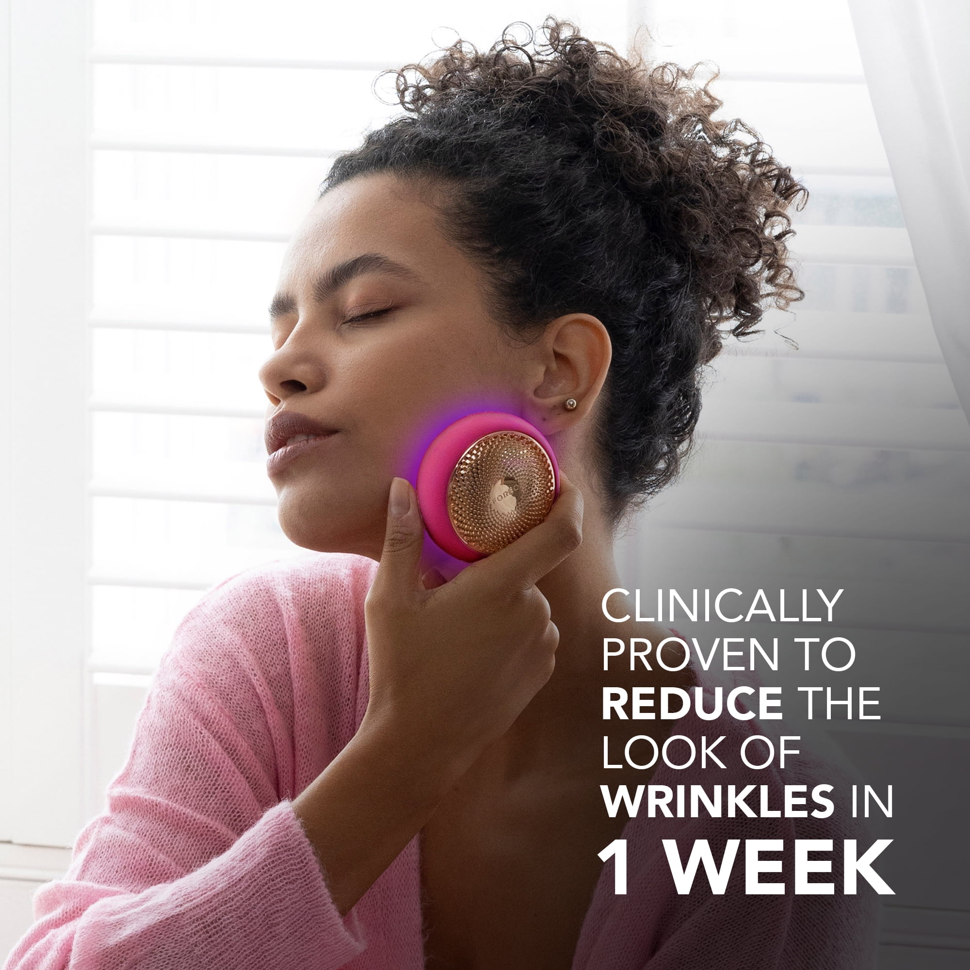 FOREO UFO 3 - LED Facial Treatment Device with T-Sonic and Mask Care Technology - Fuchsia