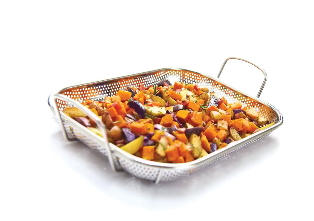 thumbnail image 4 of Broil King Stainless Steel Roaster Basket, 4 of 5